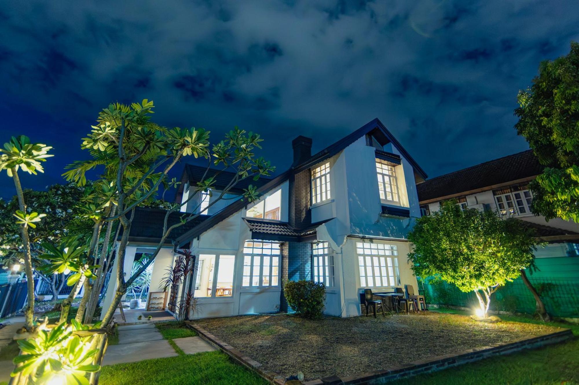 Ai House Nimman וילה